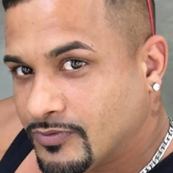 Meet your Posher, Shawn - Picture 1 of 1